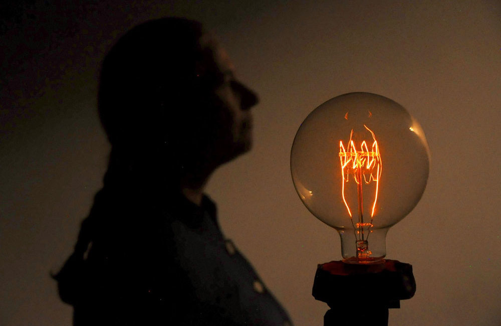 La Servante ou le murmure des planches